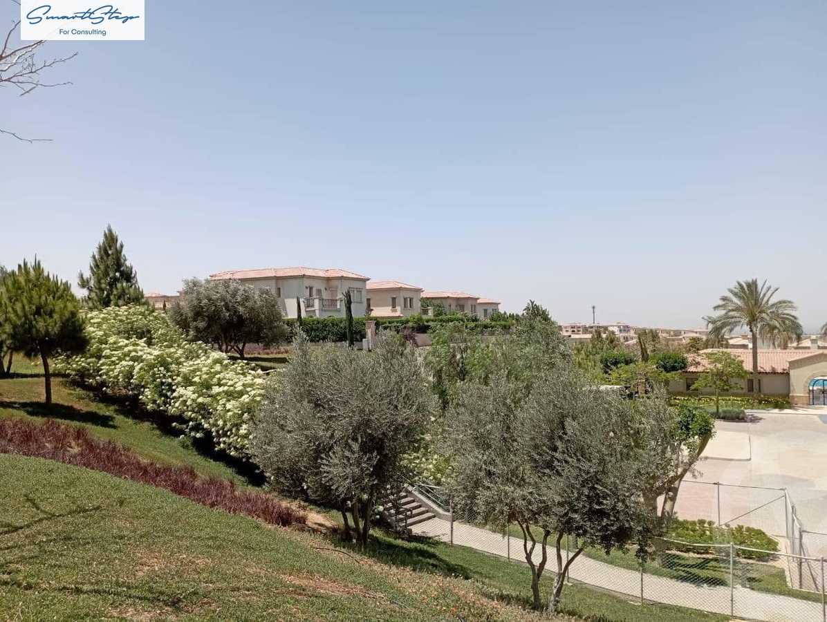https://aqarmap.com.eg/ar/listing/6003802-for-sale-cairo-mokattam-compounds-uptown-cairo-levana-uptown-cairo
