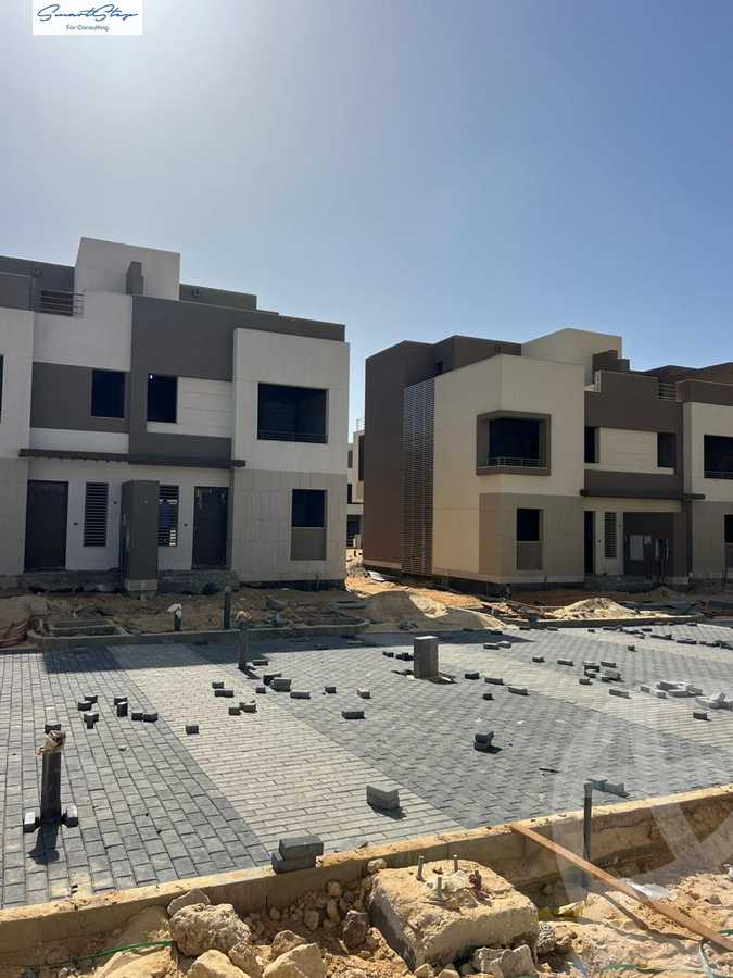 https://aqarmap.com.eg/en/listing/6015116-for-sale-cairo-new-cairo-compounds-blm-hylz-nyw-kyrw