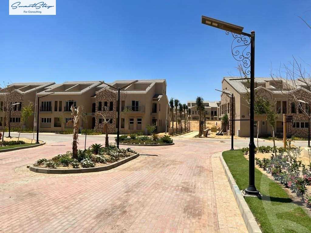 https://aqarmap.com.eg/en/listing/6056286-for-sale-cairo-new-cairo-lmstqbl-syty-compounds-green-square