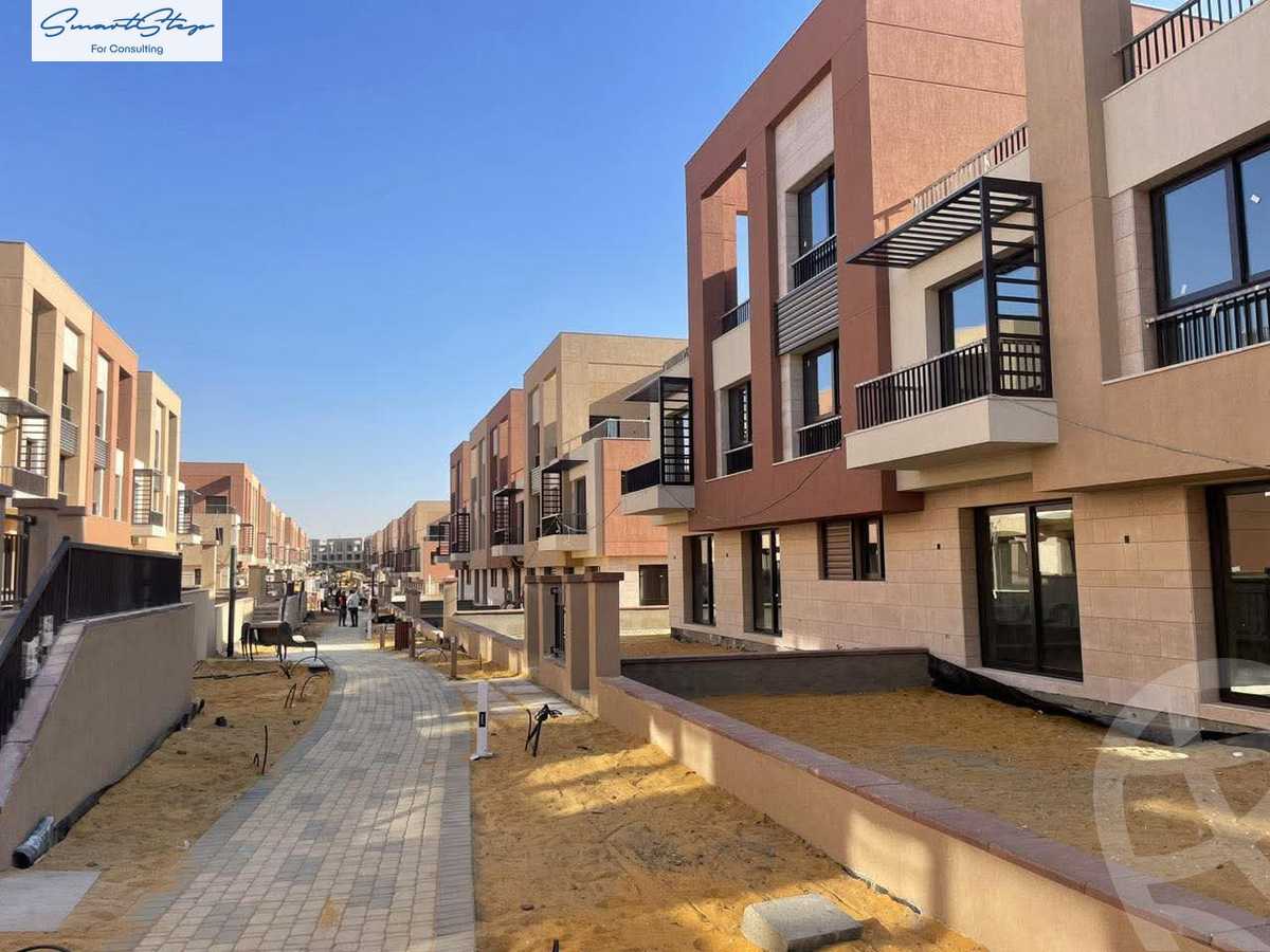 https://aqarmap.com.eg/en/listing/6062074-for-sale-cairo-new-cairo-compounds-district-5-town-homes-district-5