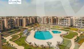 https://aqarmap.com.eg/en/listing/6107375-for-sale-cairo-new-cairo-compounds-galleria-moon-valley