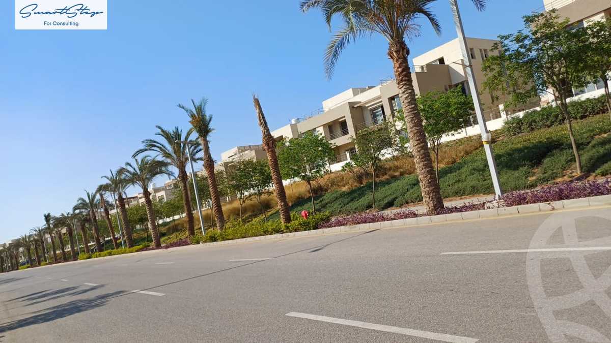 https://aqarmap.com.eg/ar/listing/6110870-for-sale-cairo-new-cairo-compounds-blm-hylz-nyw-kyrw