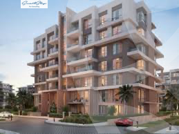 https://aqarmap.com.eg/ar/listing/6161751-for-sale-cairo-new-cairo-compounds-garden-residence-hyde-park