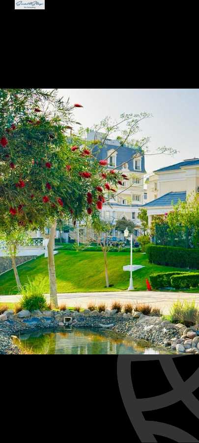 https://aqarmap.com.eg/en/listing/6169934-for-sale-cairo-new-cairo-compounds-mountain-view-hyde-park
