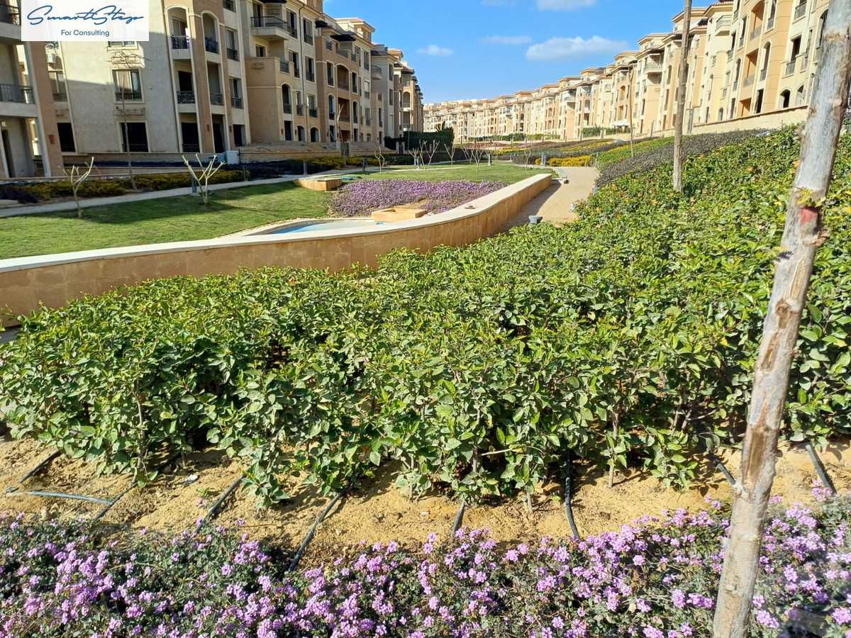 https://aqarmap.com.eg/ar/listing/6208533-for-sale-cairo-new-cairo-compounds-stwn-ryzydns-by-ar-y-llttwyr