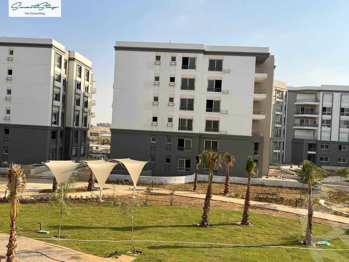 https://aqarmap.com.eg/ar/listing/6249349-for-sale-cairo-new-cairo-compounds-hyde-park-park-corner-hyde-park