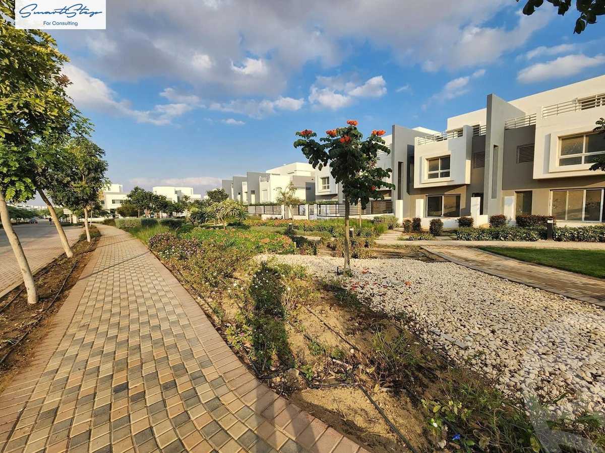 https://aqarmap.com.eg/ar/listing/6249349-for-sale-cairo-new-cairo-compounds-hyde-park-park-corner-hyde-park