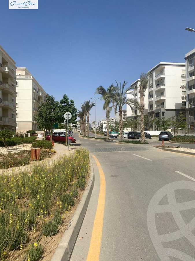https://aqarmap.com.eg/en/listing/6282554-for-sale-cairo-new-cairo-compounds-hyde-park-park-corner-hyde-park