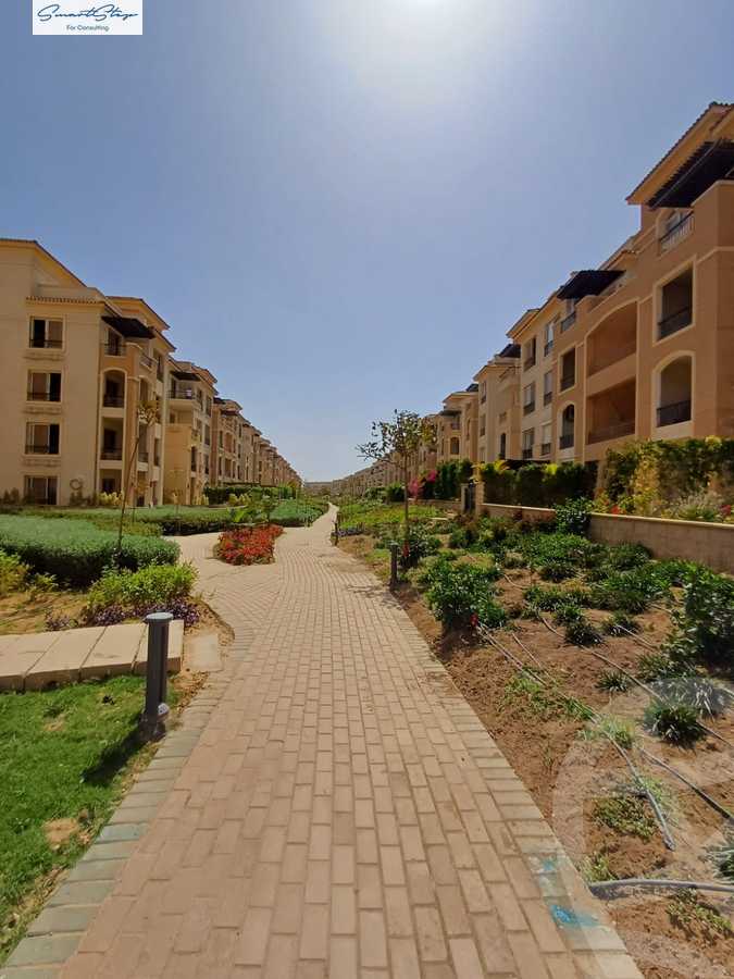 https://aqarmap.com.eg/ar/listing/6328291-for-sale-cairo-new-cairo-compounds-stwn-ryzydns-by-ar-y-llttwyr