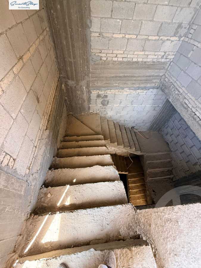 https://aqarmap.com.eg/en/listing/6346466-for-sale-cairo-new-cairo-compounds-blm-hylz-nyw-kyrw