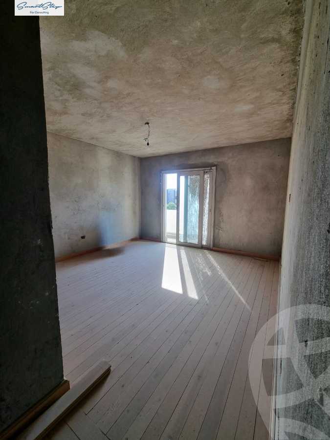 https://aqarmap.com.eg/en/listing/6410190-for-sale-cairo-new-cairo-compounds-galleria-moon-valley