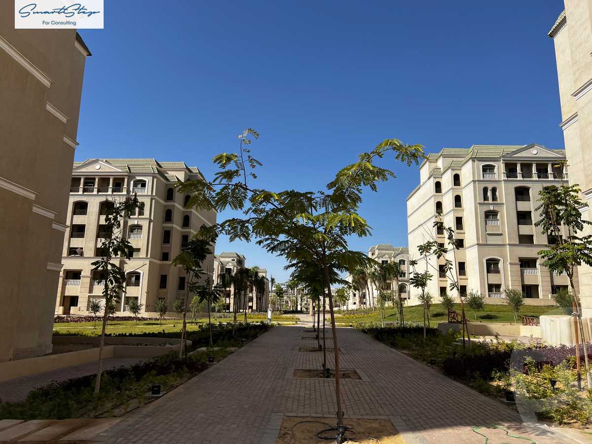 https://aqarmap.com.eg/en/listing/6418824-for-sale-cairo-new-cairo-lmstqbl-syty-compounds-lavenir