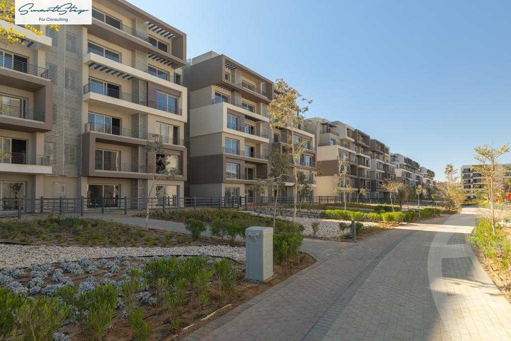 https://aqarmap.com.eg/en/listing/6533473-for-sale-cairo-new-cairo-compounds-blm-hylz-nyw-kyrw