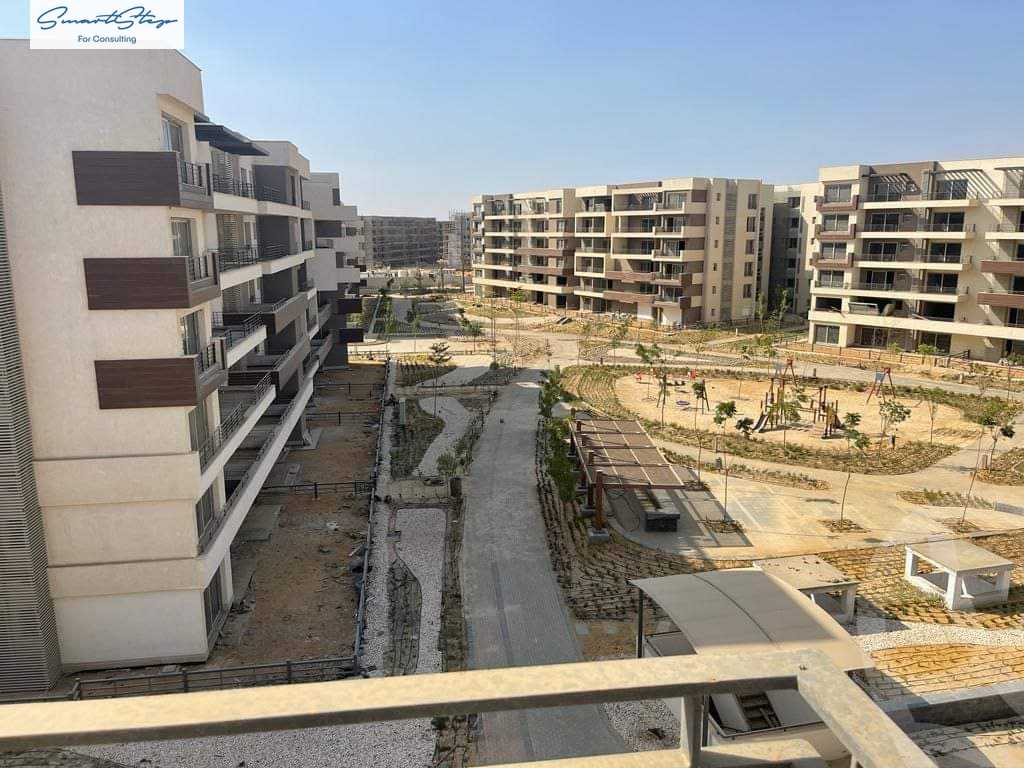 https://aqarmap.com.eg/ar/listing/6533588-for-sale-cairo-new-cairo-compounds-blm-hylz-nyw-kyrw