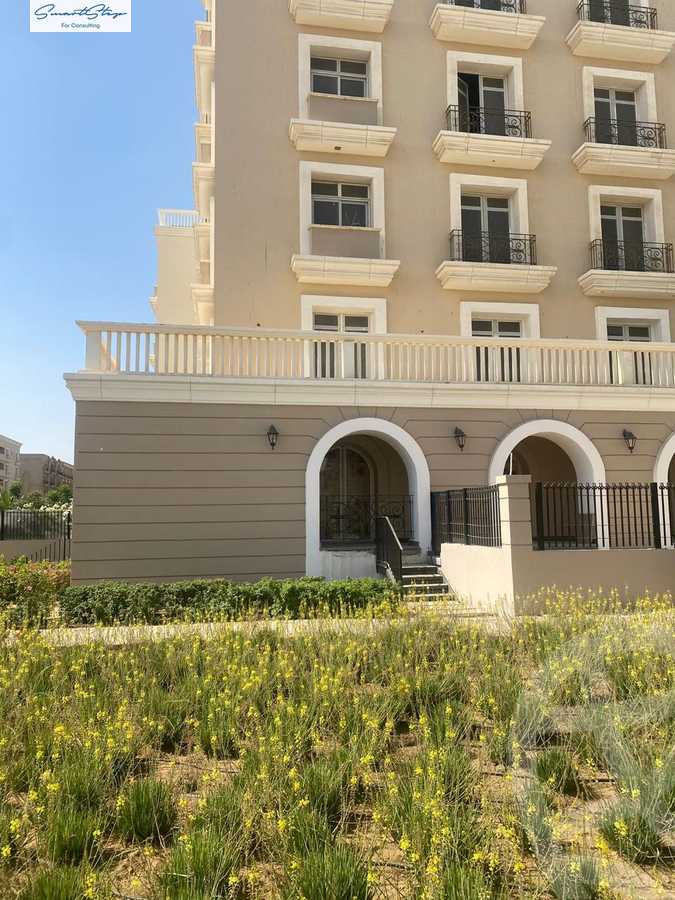 https://aqarmap.com.eg/ar/listing/6542627-for-sale-cairo-new-cairo-compounds-hyde-park-centre-ville-hyde-park