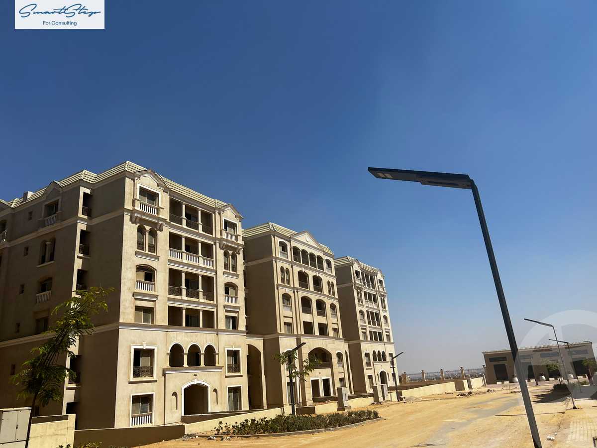 https://aqarmap.com.eg/en/listing/6566535-for-sale-cairo-new-cairo-lmstqbl-syty-compounds-lavenir