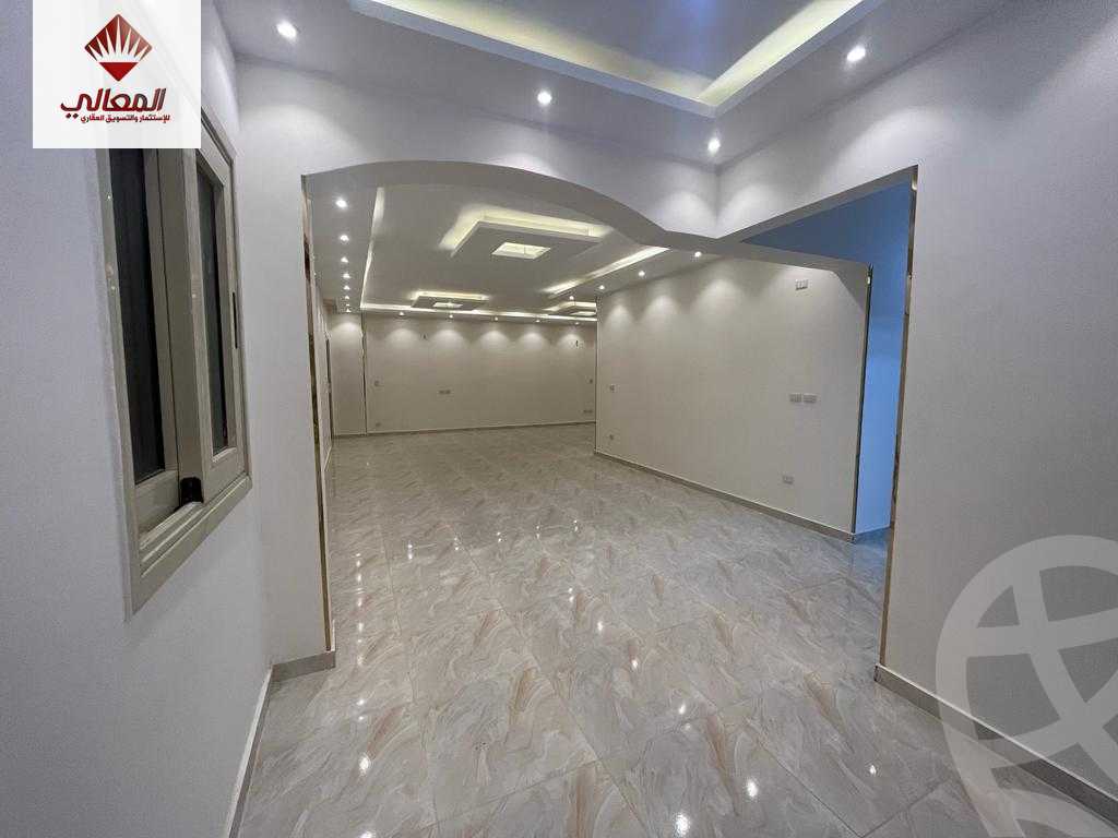 https://aqarmap.com.eg/ar/listing/3833709-for-rent-cairo-el-sheikh-zayed-city-compounds-in-sheikh-zayed-el-khamayel