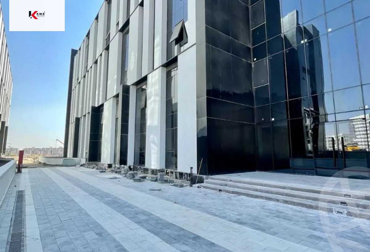 https://aqarmap.com.eg/ar/listing/3887558-for-sale-cairo-new-cairo-ltjm-lkhms-90th-street-90th:-after-auc