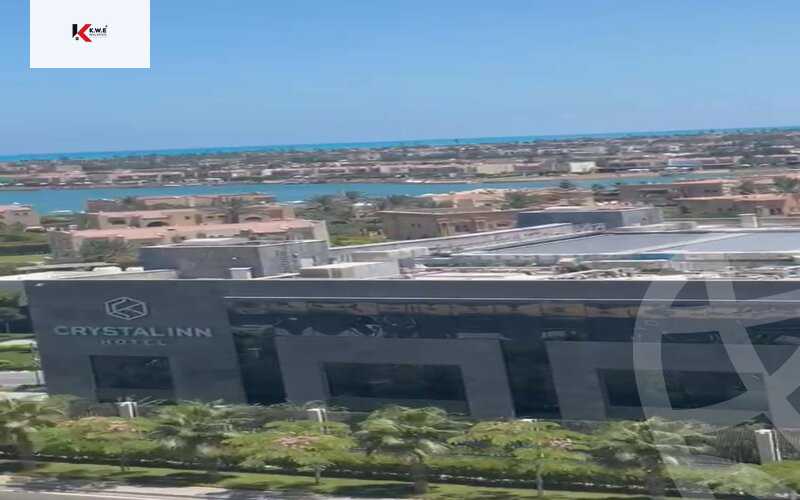 https://aqarmap.com.eg/ar/listing/3889880-for-sale-north-coast-new-alamein-mntj-t-l-lmyn-ljdyd-kmbwnd-mzryn