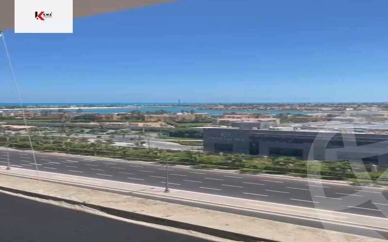 https://aqarmap.com.eg/ar/listing/3895889-for-sale-north-coast-new-alamein-mntj-t-l-lmyn-ljdyd-kmbwnd-mzryn