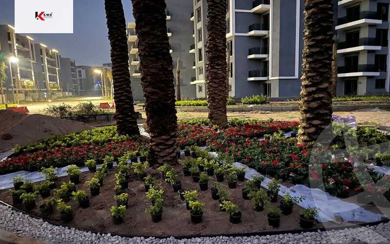 https://aqarmap.com.eg/ar/listing/3995789-for-sale-cairo-6th-of-october-compound-sun-capital