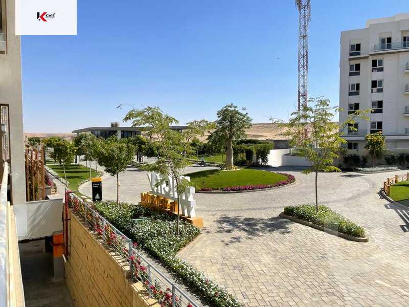 https://aqarmap.com.eg/ar/listing/5107215-for-sale-cairo-new-cairo-compounds-mwntn-fyw-y-syty-club-park-mountain-view-icity