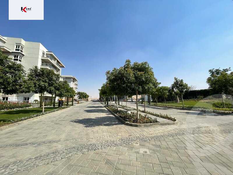 https://aqarmap.com.eg/ar/listing/5107215-for-sale-cairo-new-cairo-compounds-mwntn-fyw-y-syty-club-park-mountain-view-icity