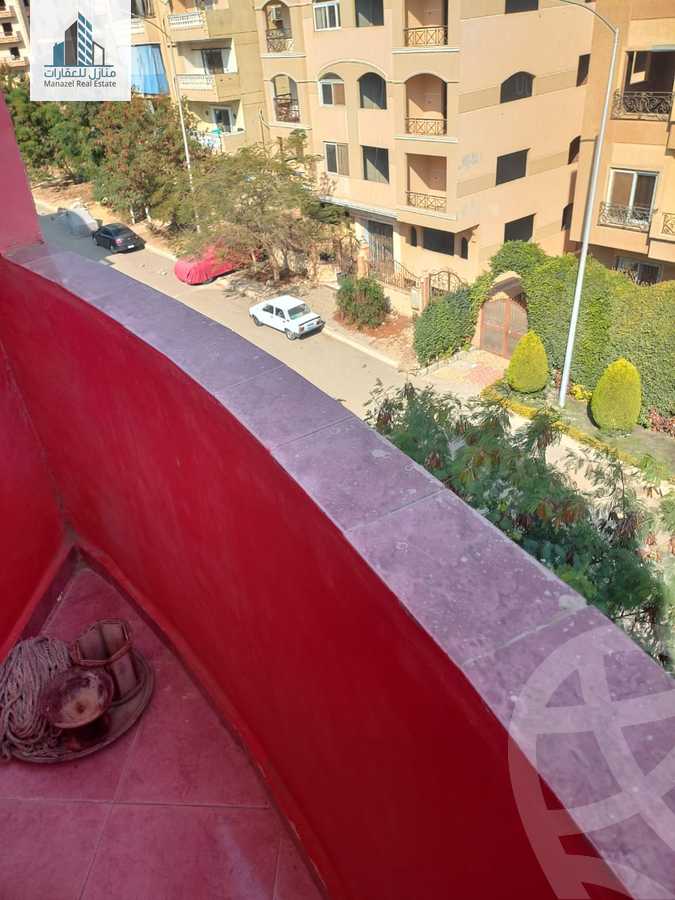 https://aqarmap.com.eg/ar/listing/3849261-for-sale-cairo-el-sheikh-zayed-city-el-hay-el-hady-ashaer-area-1-abdel-latif-salam-st