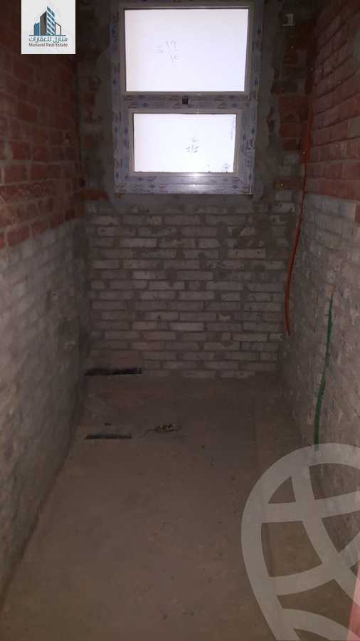 https://aqarmap.com.eg/ar/listing/3915841-for-sale-cairo-6th-of-october-compound-garden-hills