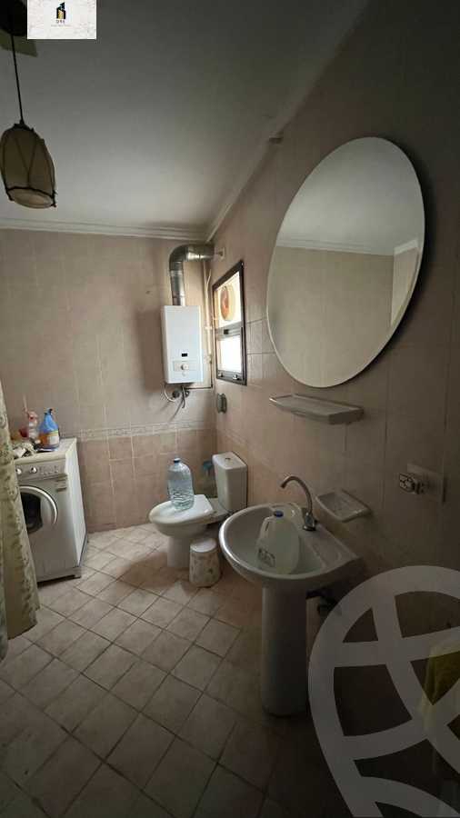 https://aqarmap.com.eg/ar/listing/3864142-for-sale-cairo-new-cairo-lrhb-city-phase-5-talaat-mostafa-st