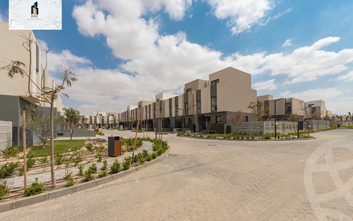 https://aqarmap.com.eg/en/listing/4193102-for-sale-mdyn-lshrwq-compounds-alborouj