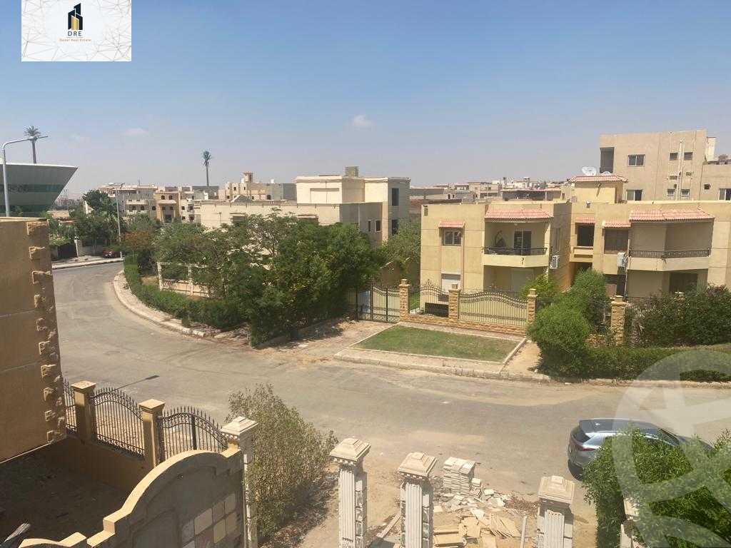 https://aqarmap.com.eg/ar/listing/4192944-for-sale-cairo-el-shorouk-lhy-lwl-shrq-neighborhood-1