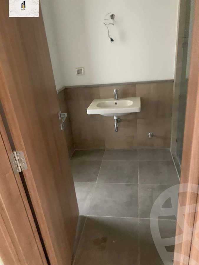 https://aqarmap.com.eg/en/listing/4233564-for-rent-mdyn-lshrwq-compounds-alborouj