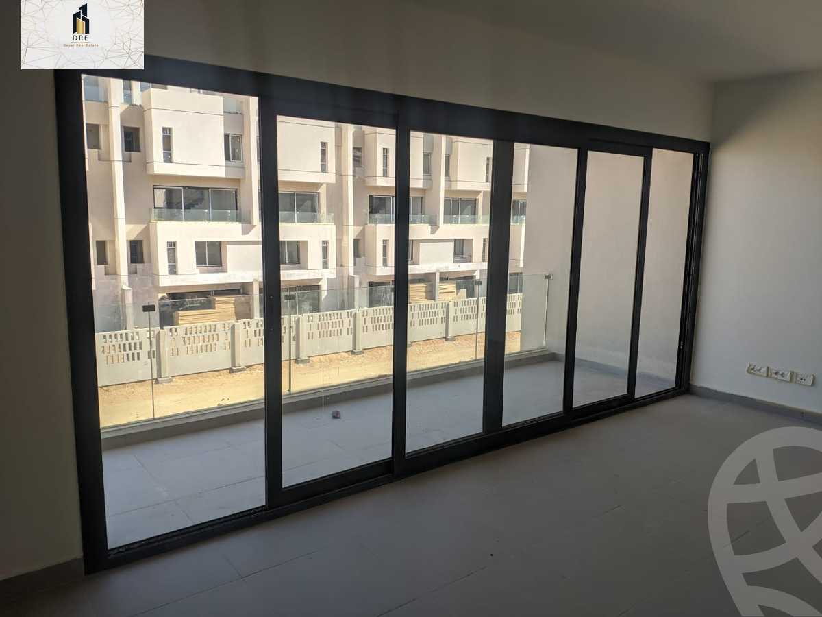 https://aqarmap.com.eg/ar/listing/4236334-for-sale-mdyn-lshrwq-compounds-alborouj