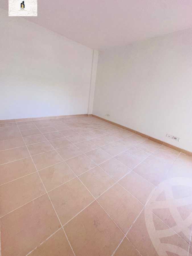 https://aqarmap.com.eg/ar/listing/5379106-for-rent-cairo-new-cairo-madinaty-sixth-zone-buildings-ragab-sons