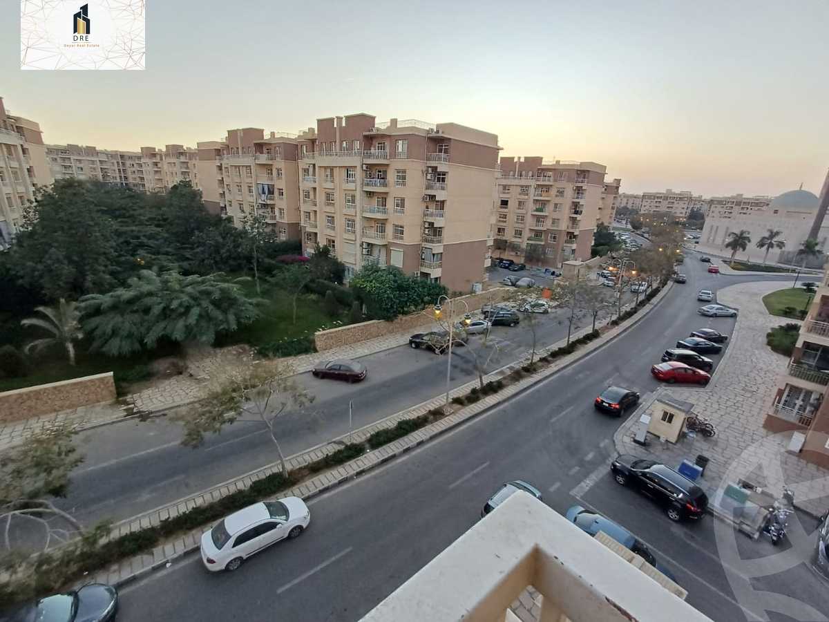 https://aqarmap.com.eg/ar/listing/5442834-for-sale-cairo-new-cairo-madinaty-eleventh-zone-buildings-group-112