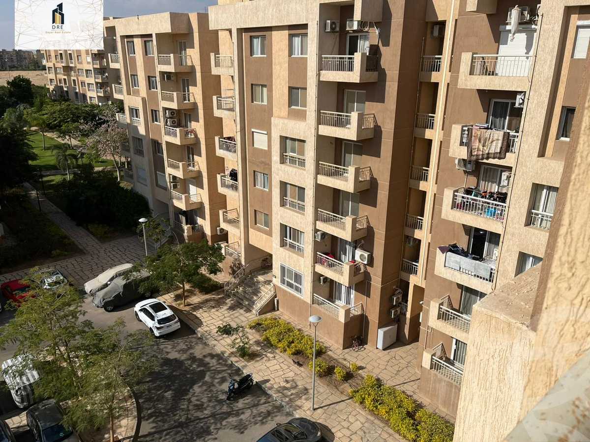 https://aqarmap.com.eg/ar/listing/5575556-for-sale-cairo-new-cairo-madinaty-eleventh-zone-buildings-group-112