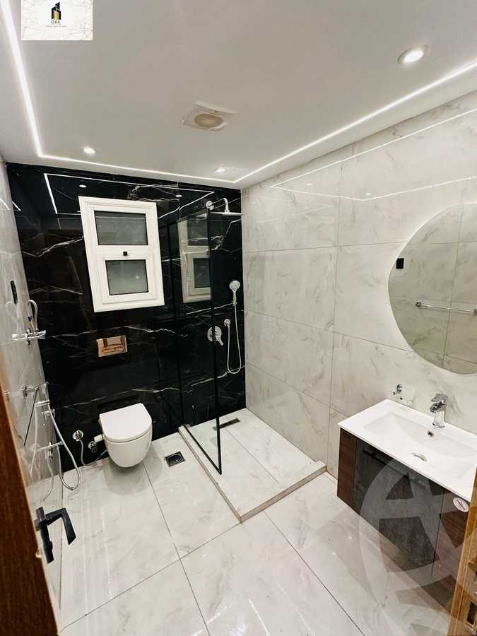https://aqarmap.com.eg/en/listing/5740899-for-sale-cairo-new-cairo-madinaty-lmntq-lthnyh-fylt-group-10