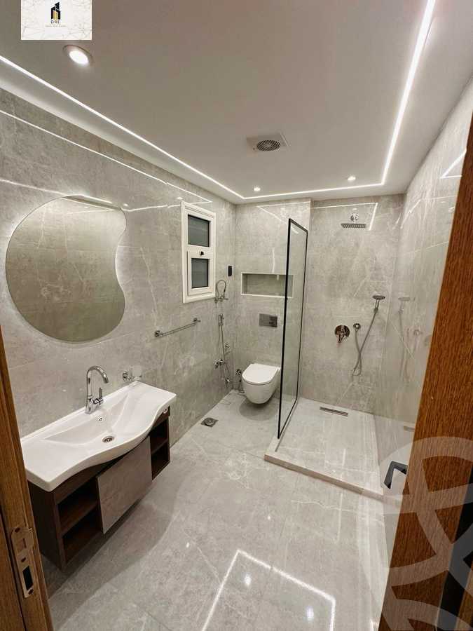 https://aqarmap.com.eg/en/listing/5740899-for-sale-cairo-new-cairo-madinaty-lmntq-lthnyh-fylt-group-10