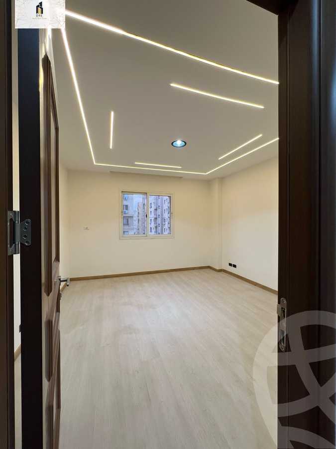 https://aqarmap.com.eg/ar/listing/5830768-for-sale-cairo-new-cairo-madinaty-sixth-zone-buildings-ragab-sons