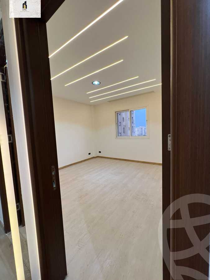 https://aqarmap.com.eg/ar/listing/5830768-for-sale-cairo-new-cairo-madinaty-sixth-zone-buildings-ragab-sons
