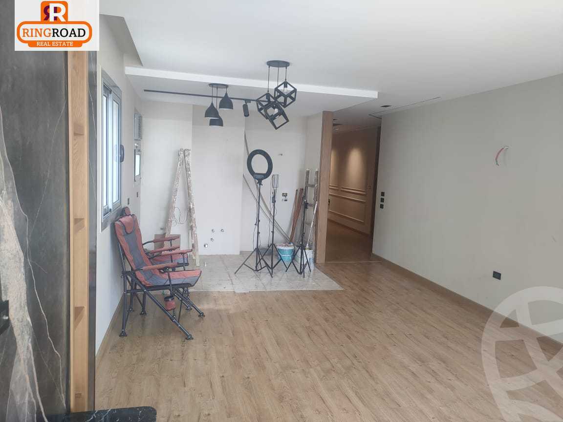 https://aqarmap.com.eg/en/listing/5899944-for-sale-cairo-el-maadi-compounds-kmbwnd-wn-qtmyh-m-mr-lmrshdy