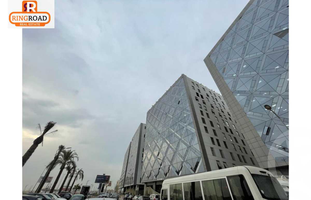 https://aqarmap.com.eg/ar/listing/5903326-for-sale-cairo-el-maadi-compounds-kmbwnd-wn-qtmyh-m-mr-lmrshdy