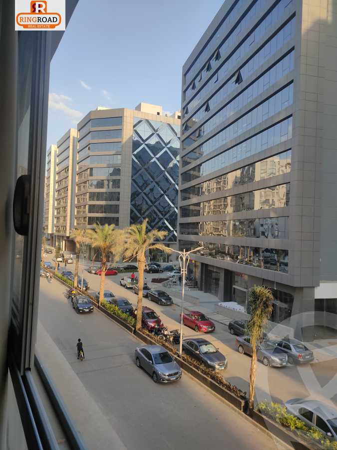 https://aqarmap.com.eg/en/listing/5906839-for-sale-cairo-el-maadi-compounds-rihana-avenue
