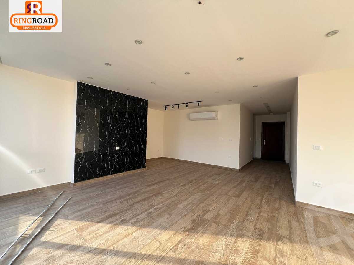 https://aqarmap.com.eg/en/listing/6519706-for-sale-cairo-el-maadi-compounds-kmbwnd-wn-qtmyh-m-mr-lmrshdy