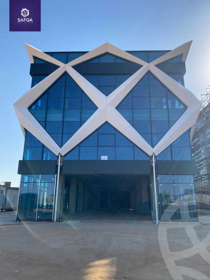 https://aqarmap.com.eg/ar/listing/3835789-for-sale-cairo-new-administrative-capital-mntq-lnhr-lkhdr