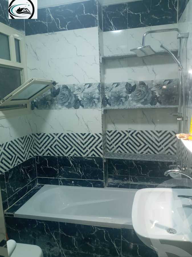 https://aqarmap.com.eg/en/listing/3597912-for-sale-cairo-hdyq-lhrm--mntq-h