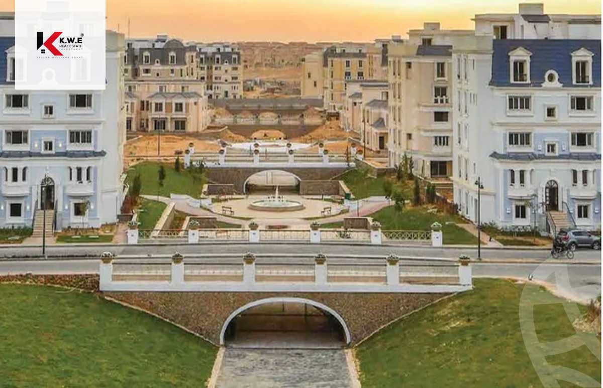 https://aqarmap.com.eg/en/listing/5259968-for-sale-cairo-new-cairo-compounds-mwntn-fyw-y-syty-club-park-mountain-view-icity