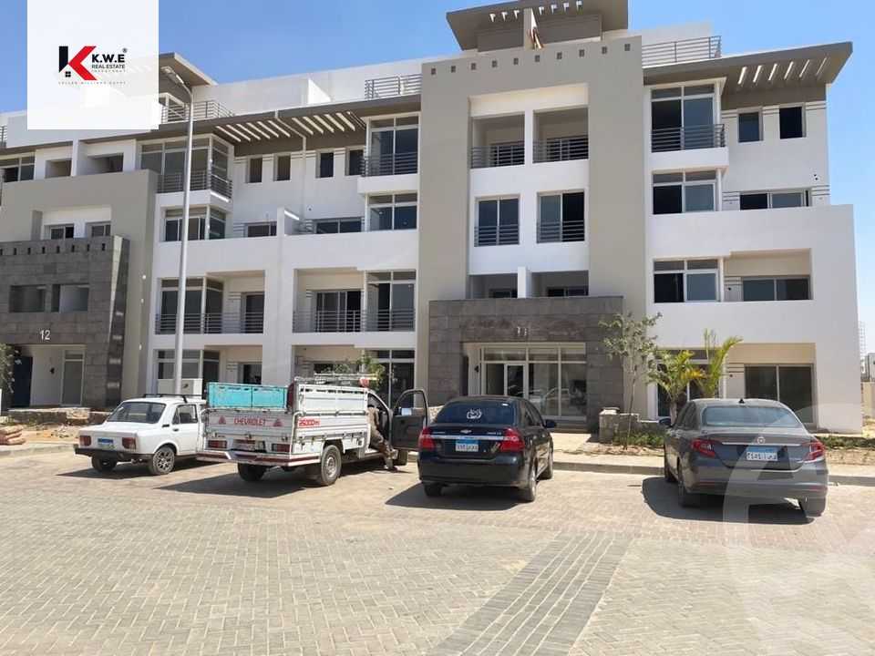 https://aqarmap.com.eg/en/listing/5607686-for-sale-cairo-new-cairo-compounds-hyde-park-greens-hyde-park-compound