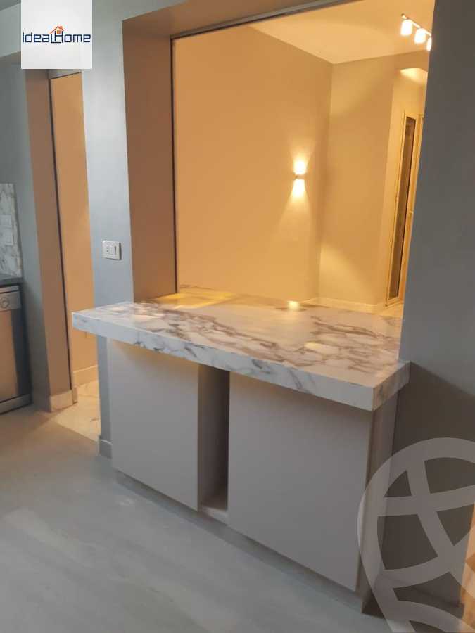 https://aqarmap.com.eg/ar/listing/2858901-for-rent-cairo-6th-of-october-compound-palm-hills-october